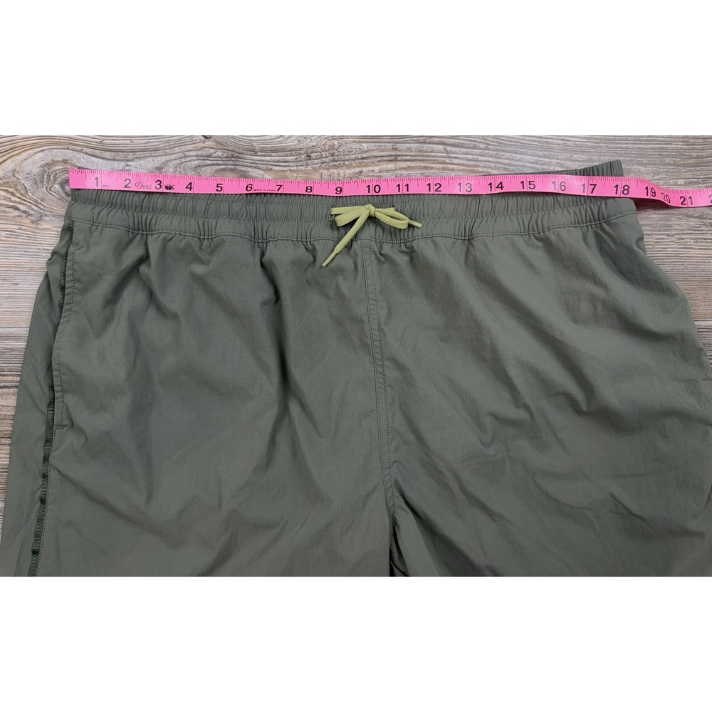 Cotopaxi Retro Active 7" Shorts Men's XL Fatigue Green Recycled Nylon Shorts - Picture 7 of 13